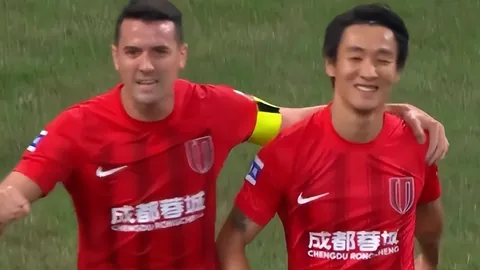 梅西·莱奥与迪米特洛夫对决