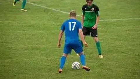 世预赛国足名单揭晓：张玉宁重返阵容，艾克森无缘入选